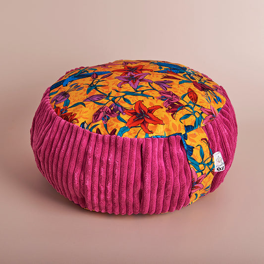 Coussin de méditation zafu hirondelles fond jaune contour velours framboise