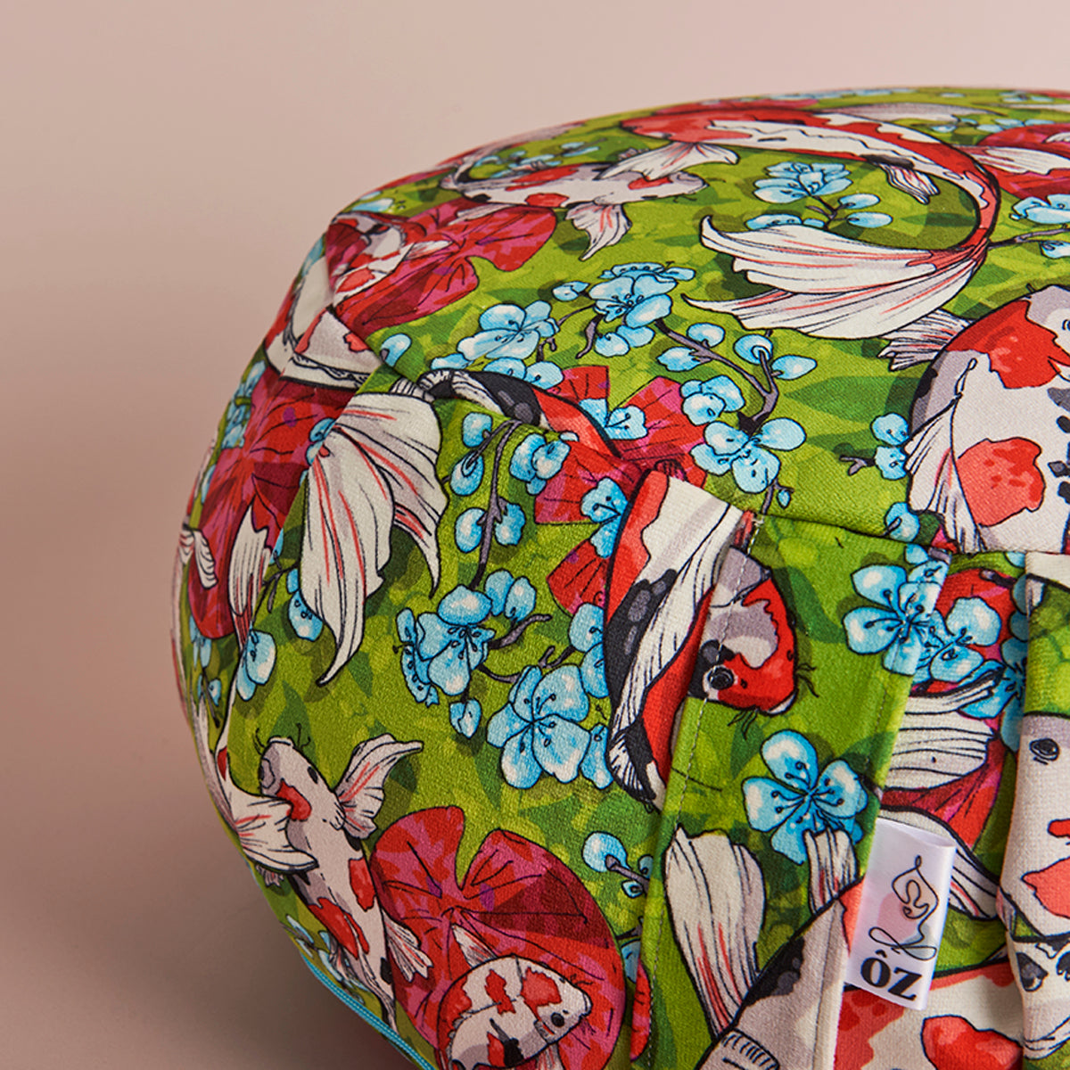 Coussin de méditation zafu carpe koï vert