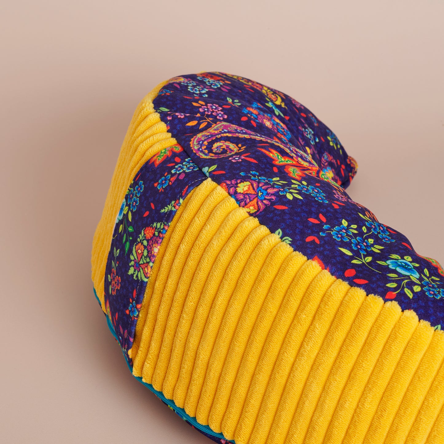 Zafu coussin de méditation demi lune nuit indienne