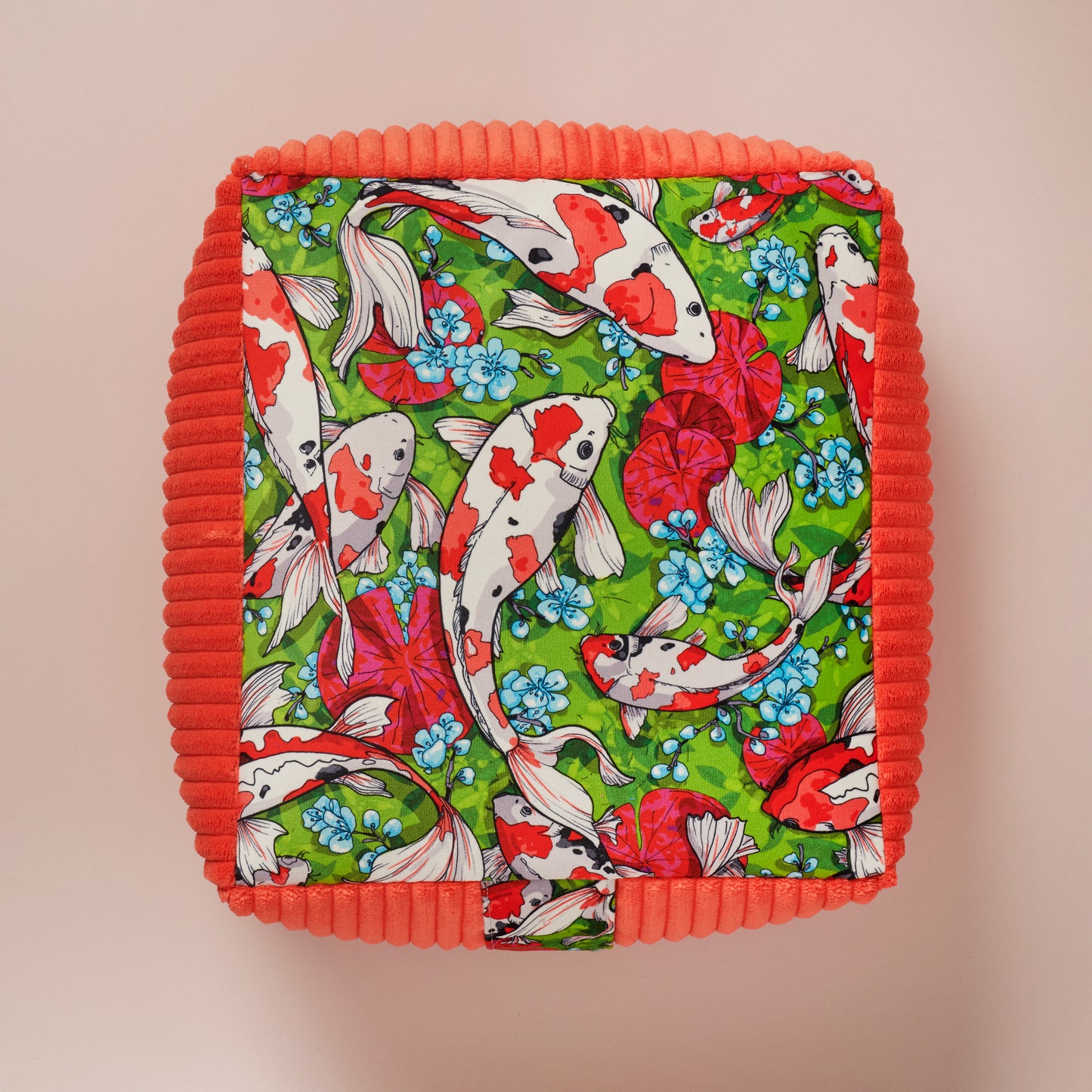 Coussin de méditation         mini zafu carpe koï vert